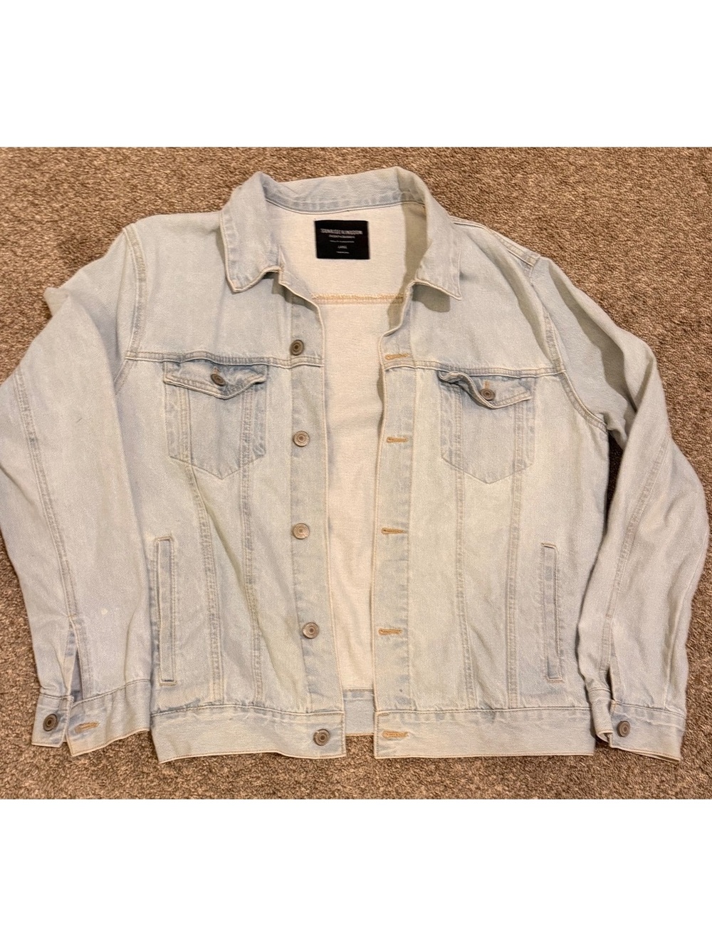 Sunrise Kingdom Light Wash Denim Trucker Jacket Size Large